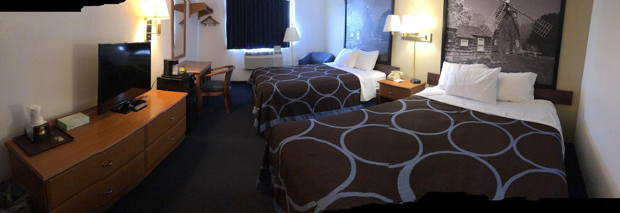 Super 8 By Wyndham Montgomery Maybrook Eksteriør bilde